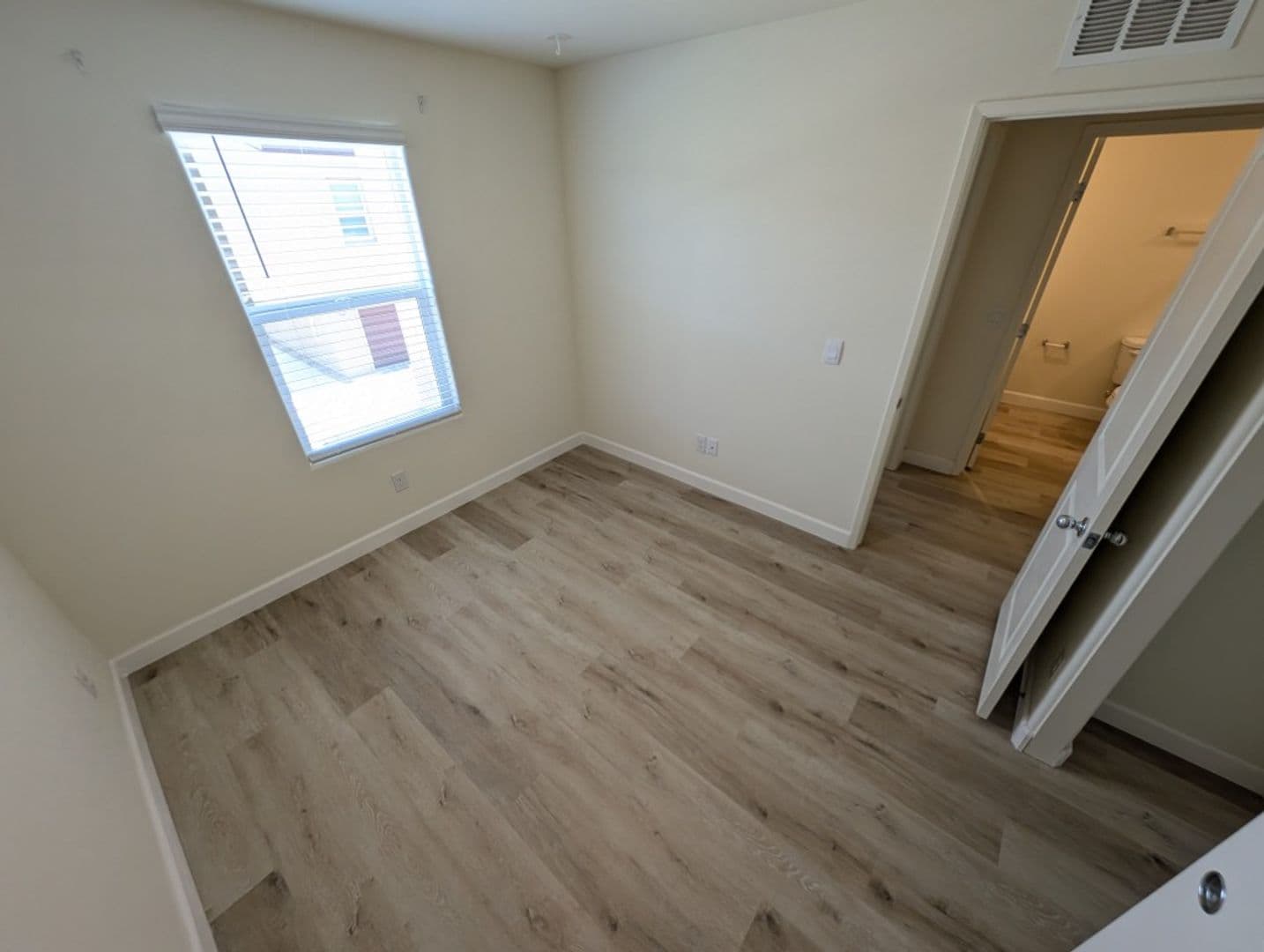 LAS VEGAS House: 6957 STAFFORD HILL ST
