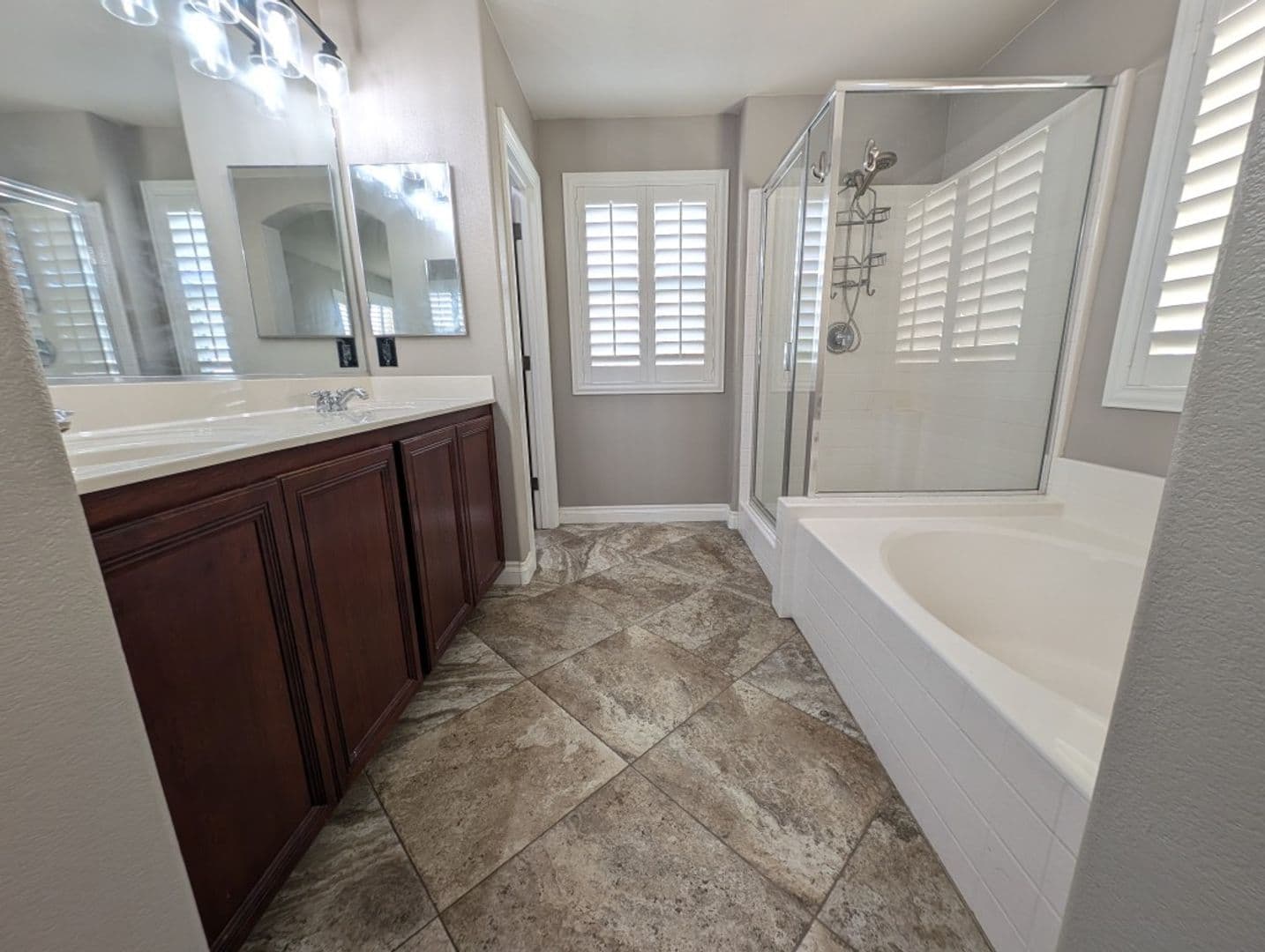 LAS VEGAS House: 10241 JEFFCOTT ST
