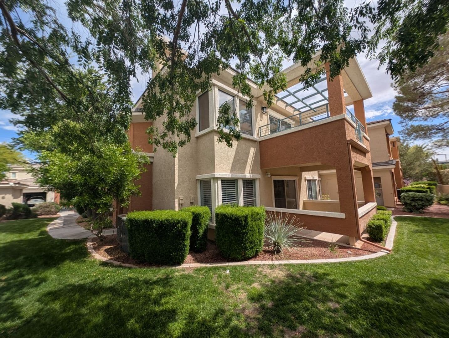 LAS VEGAS House: 821 GLACIER PEAK LN #103