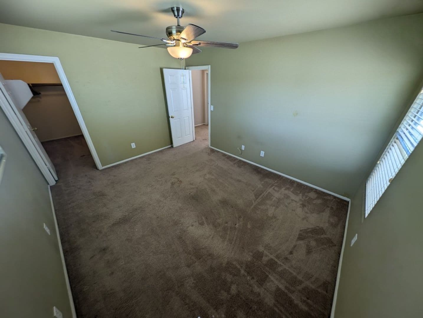LAS VEGAS House: 8913 PERFECT DIAMOND CT