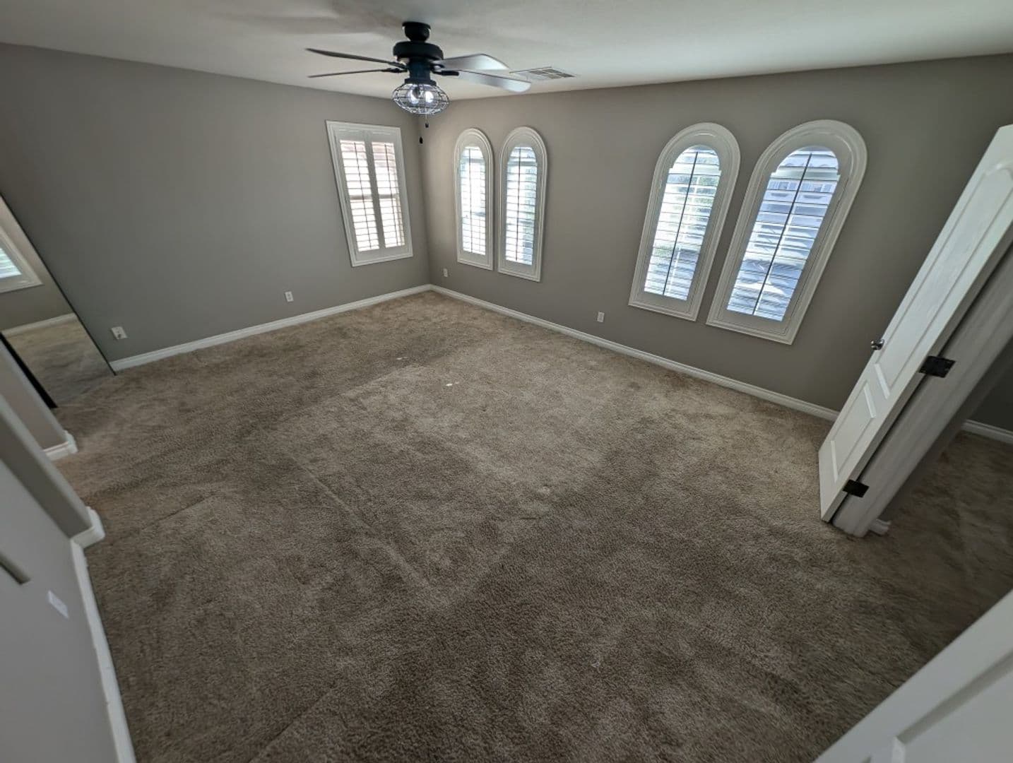LAS VEGAS House: 10241 JEFFCOTT ST