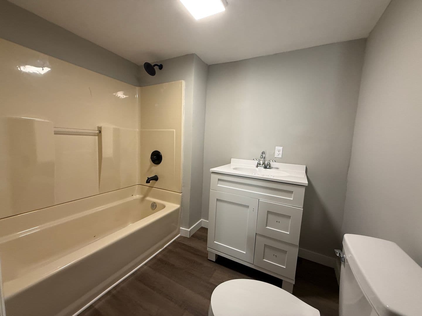 Kingsport Apartment: 2312 Reservoir Rd