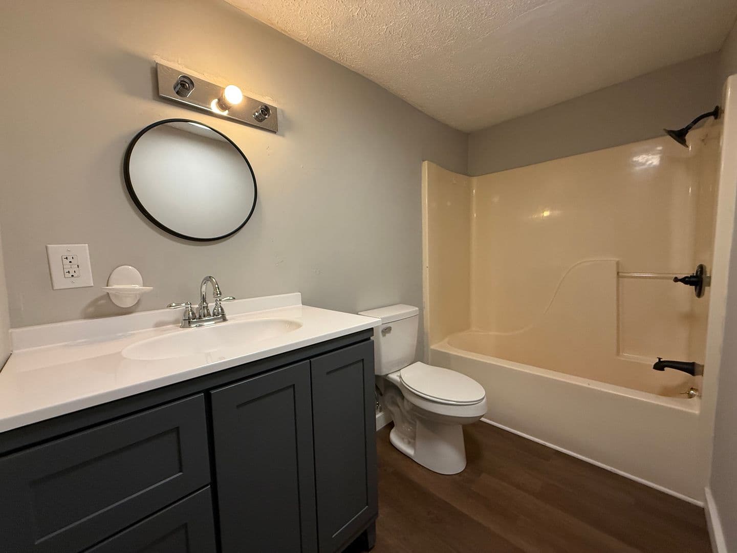 Kingsport Apartment: 2312 Reservoir Rd