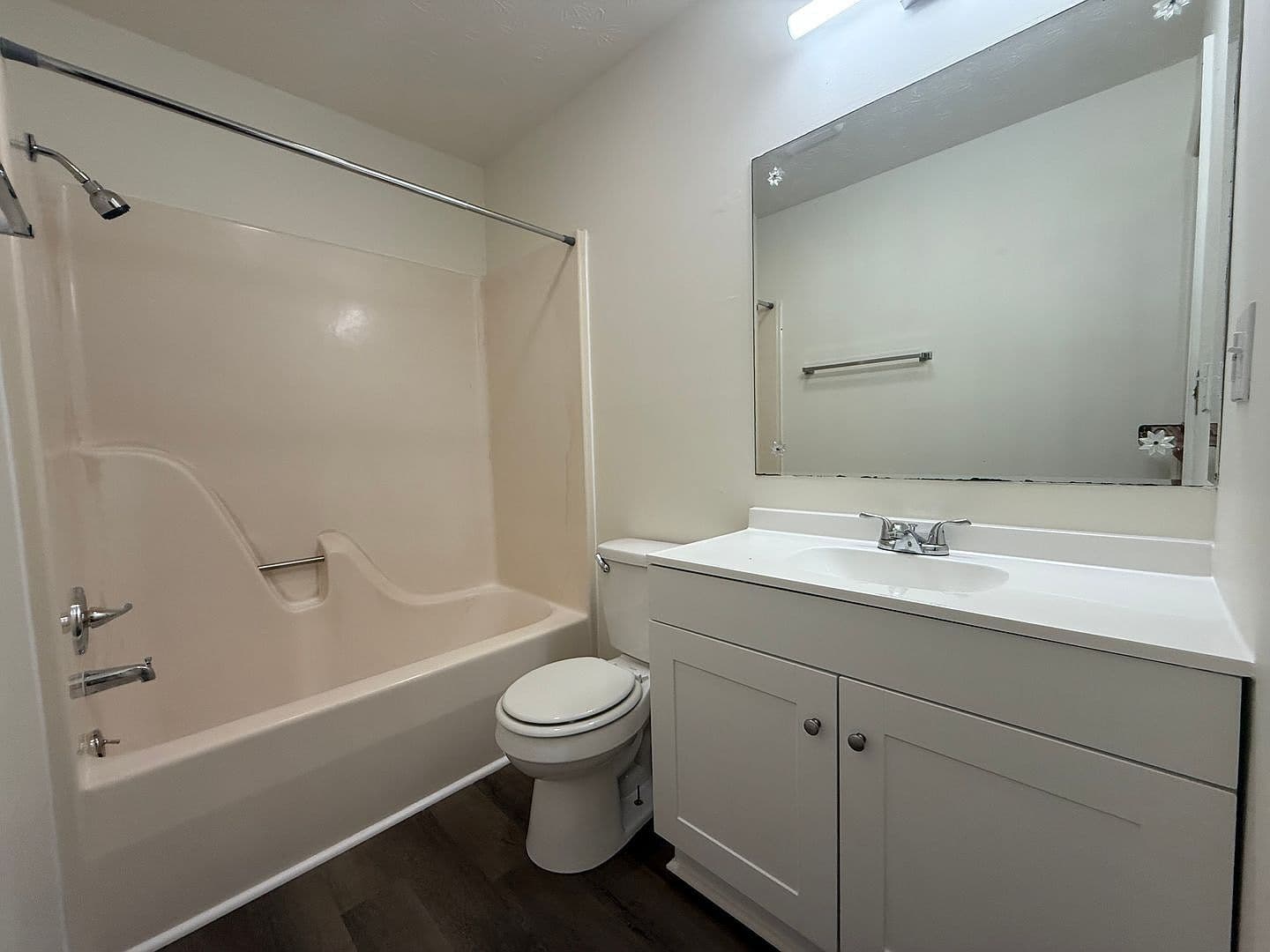 Greeneville Apartment: 402 Mt Bethel Rd