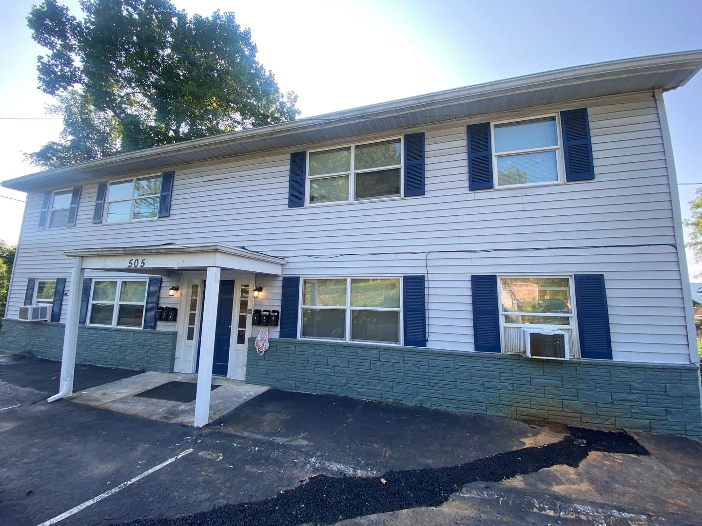 Johnson City Apartment: 505 Stanley Ave