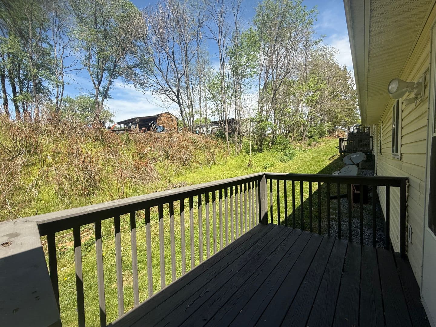 Elizabethton Apartment: 1541 Southside Rd