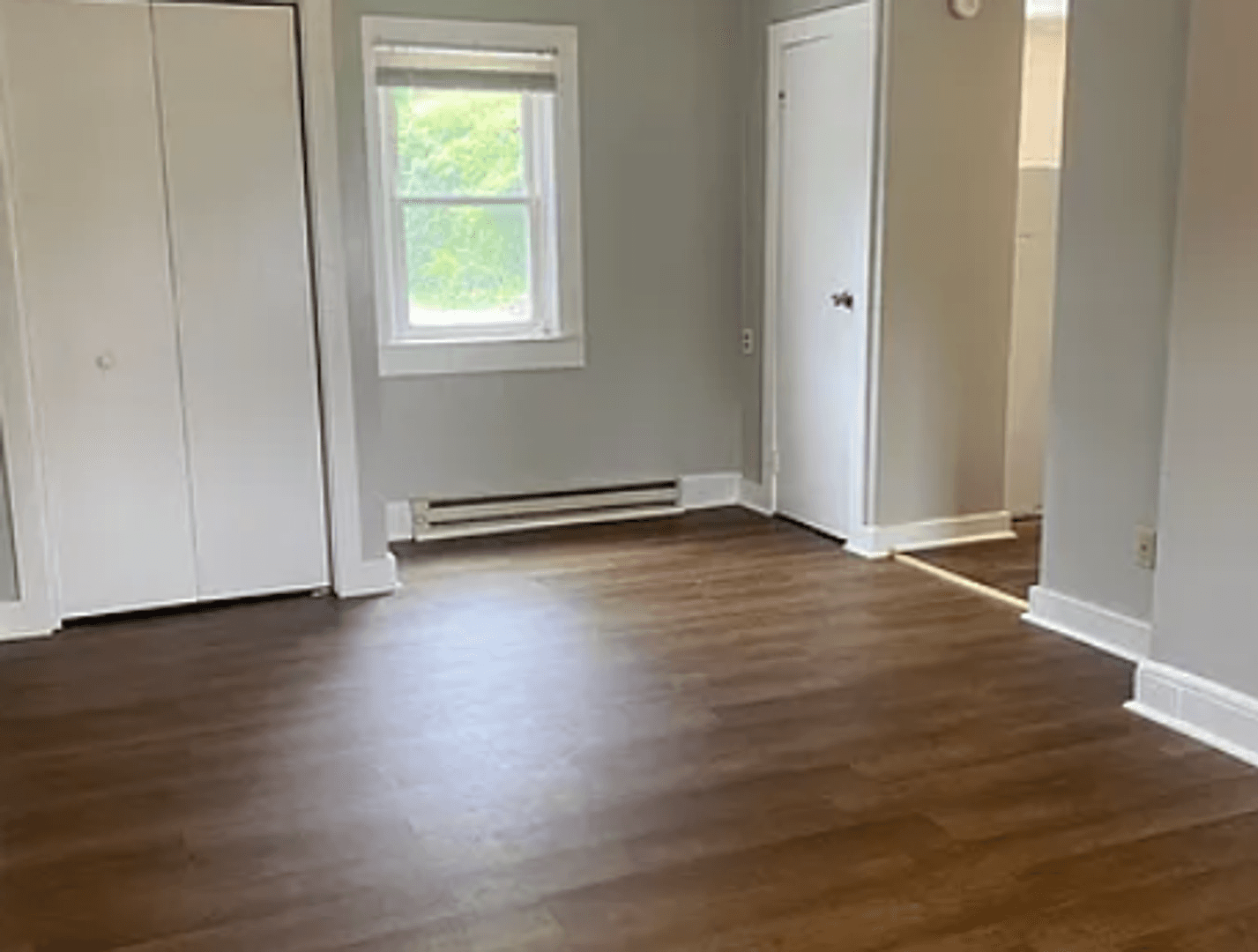 Kingsport Apartment: 1105 Bloomingdale Pike