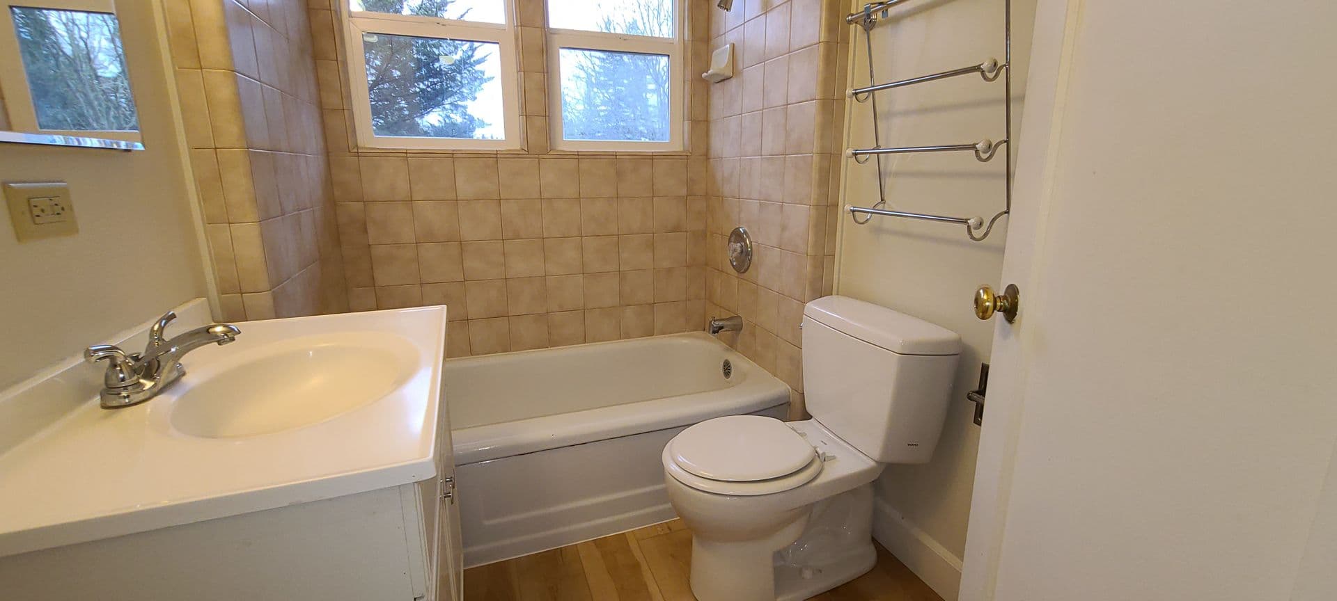 Sebastopol Apartment: 7611 Bodega Ave