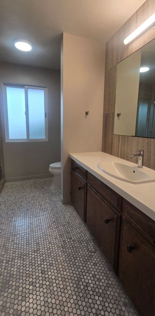 Santa Rosa House: 1830 Olivet Rd