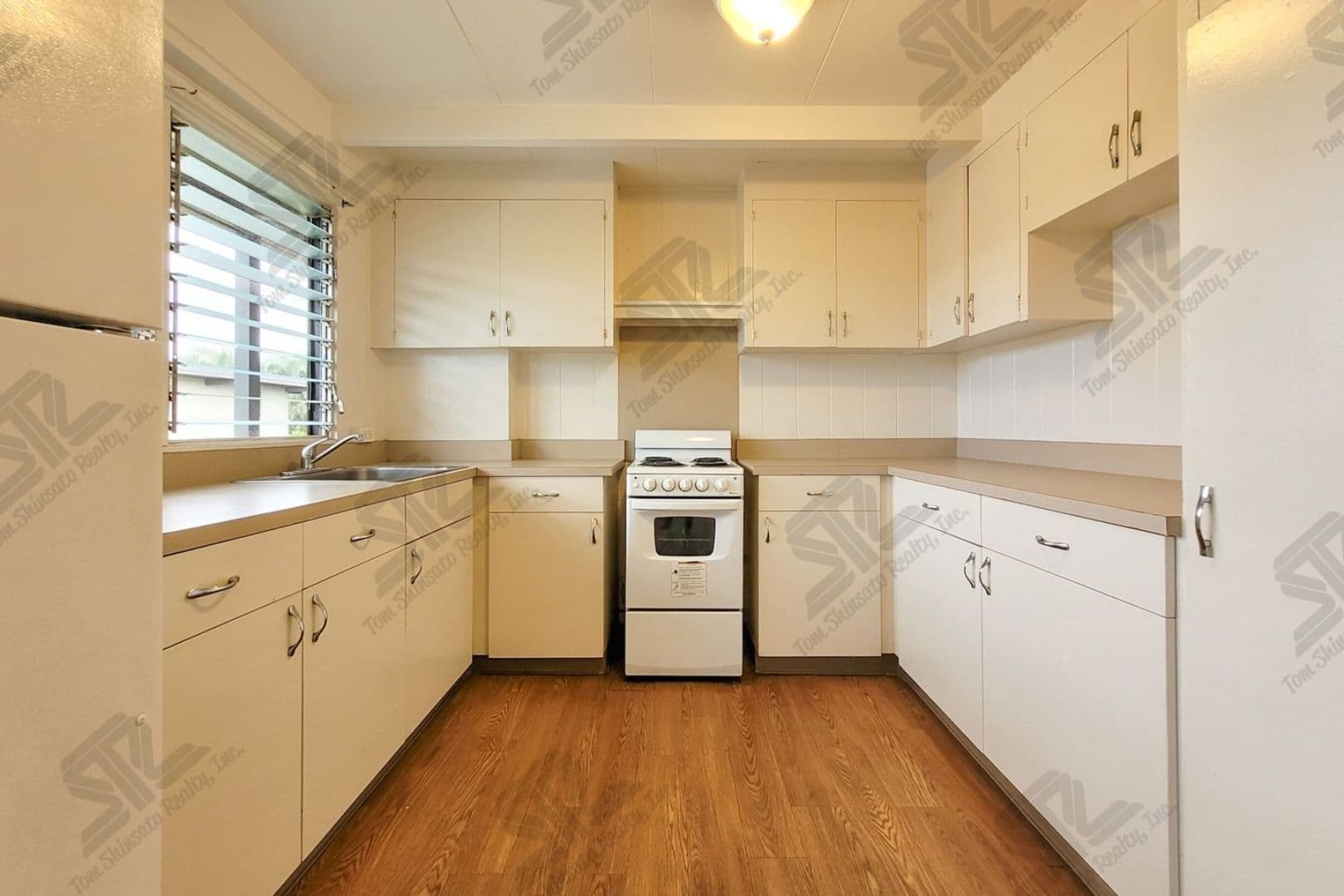 Waipahu Apartment: Waipahu West Apartments