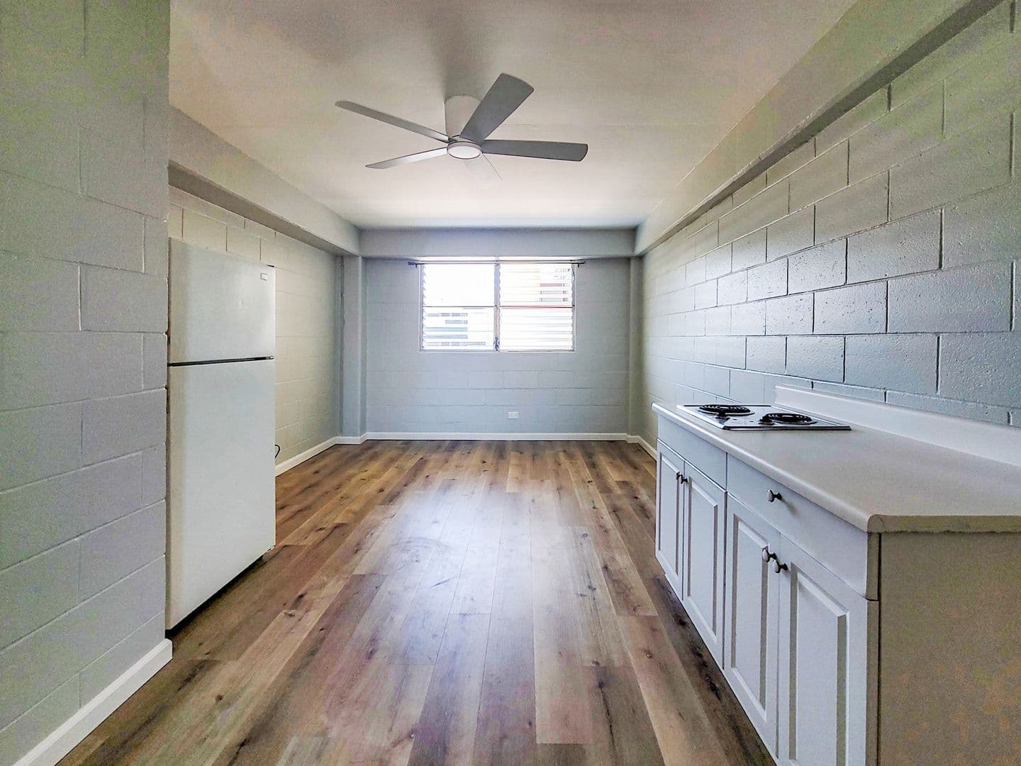Honolulu Apartment: Liliha Dragon LLC