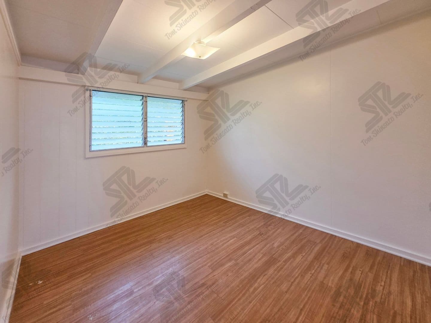 Waipahu Apartment: Waipahu West Apartments