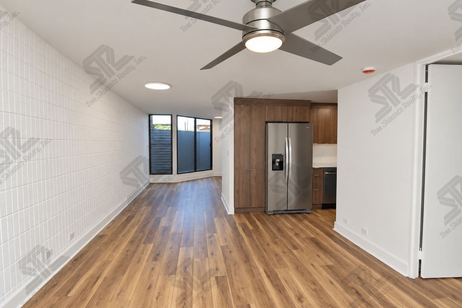 Honolulu House: 855 Makahiki Way #110