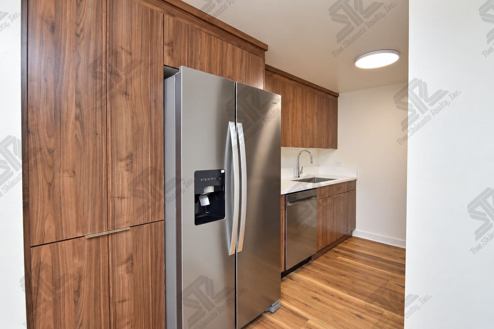 Honolulu House: 855 Makahiki Way #110
