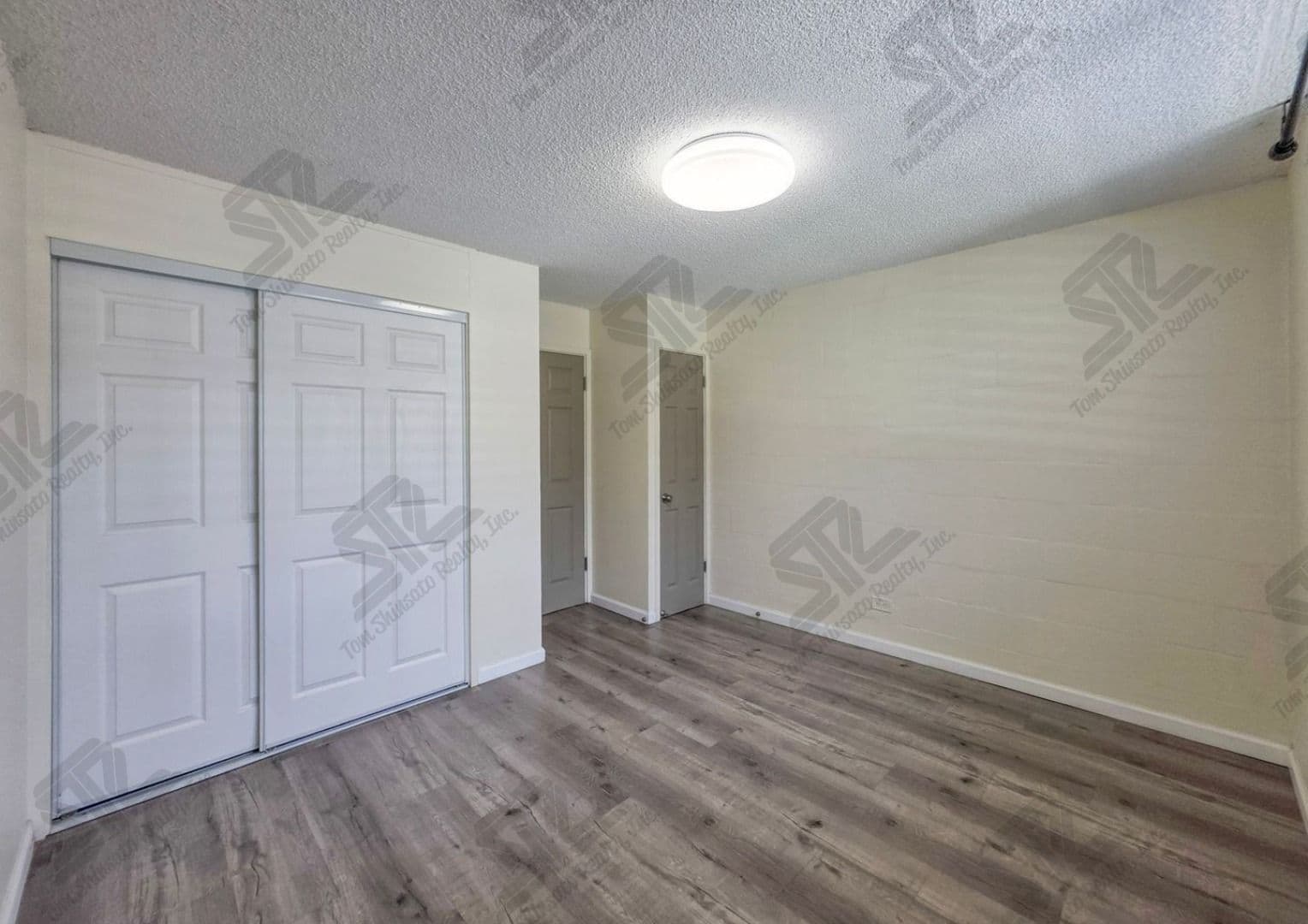 Honolulu Apartment: Hale Hele Mai