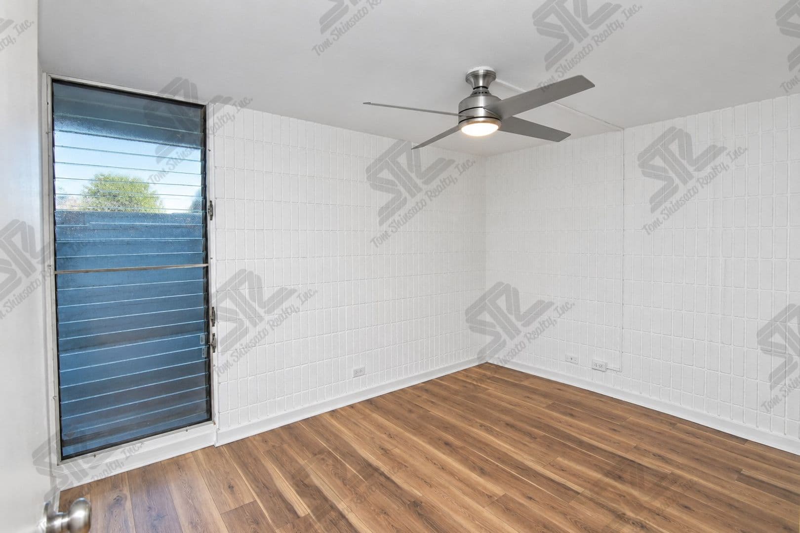 Honolulu House: 855 Makahiki Way #110