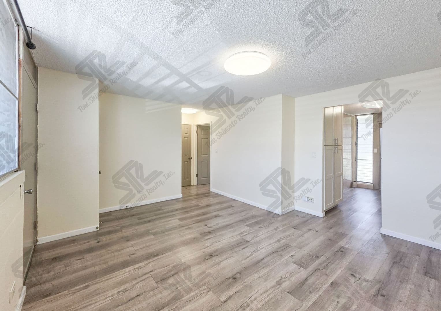 Honolulu Apartment: Hale Hele Mai