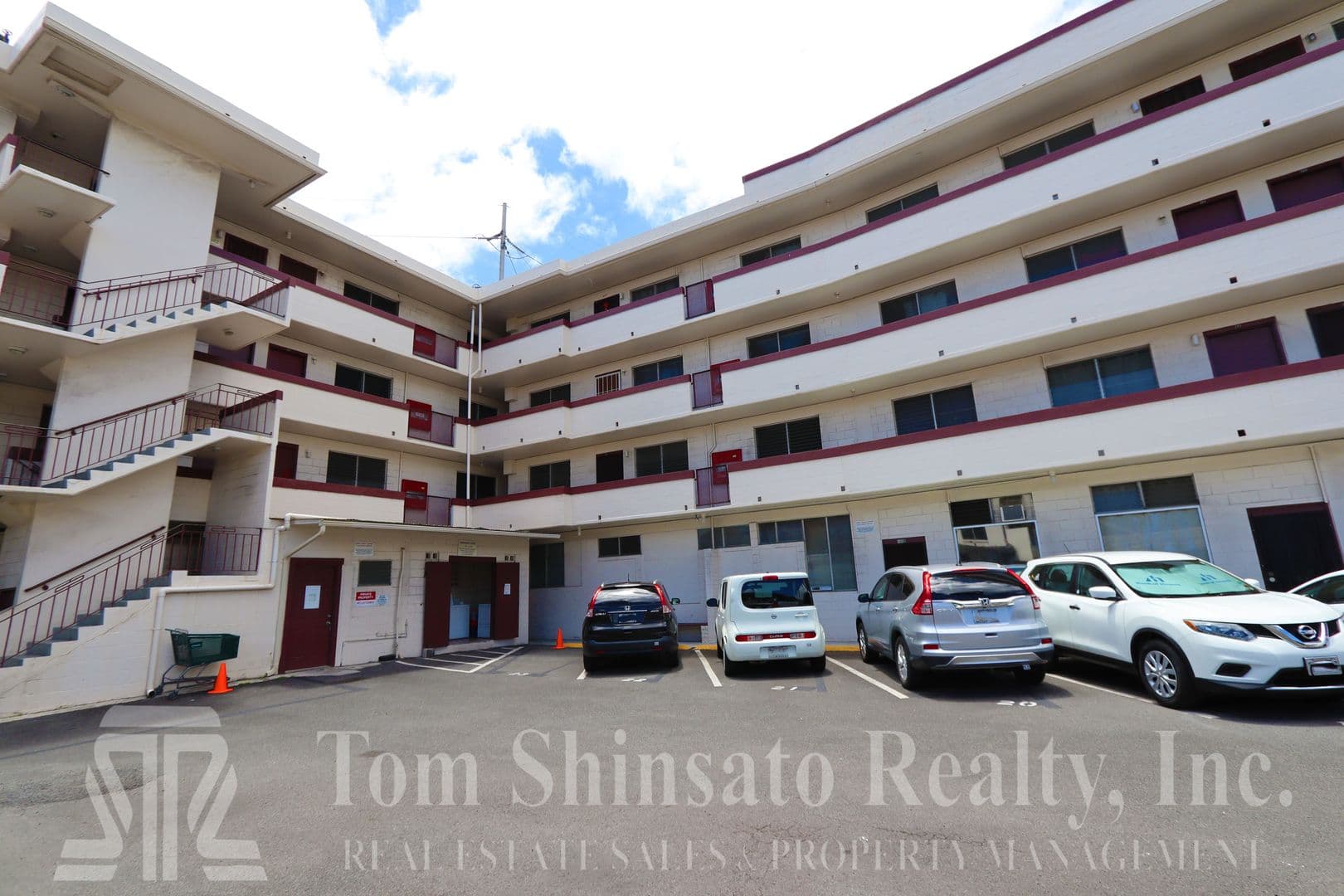 Honolulu Apartment: Liliha Dragon LLC