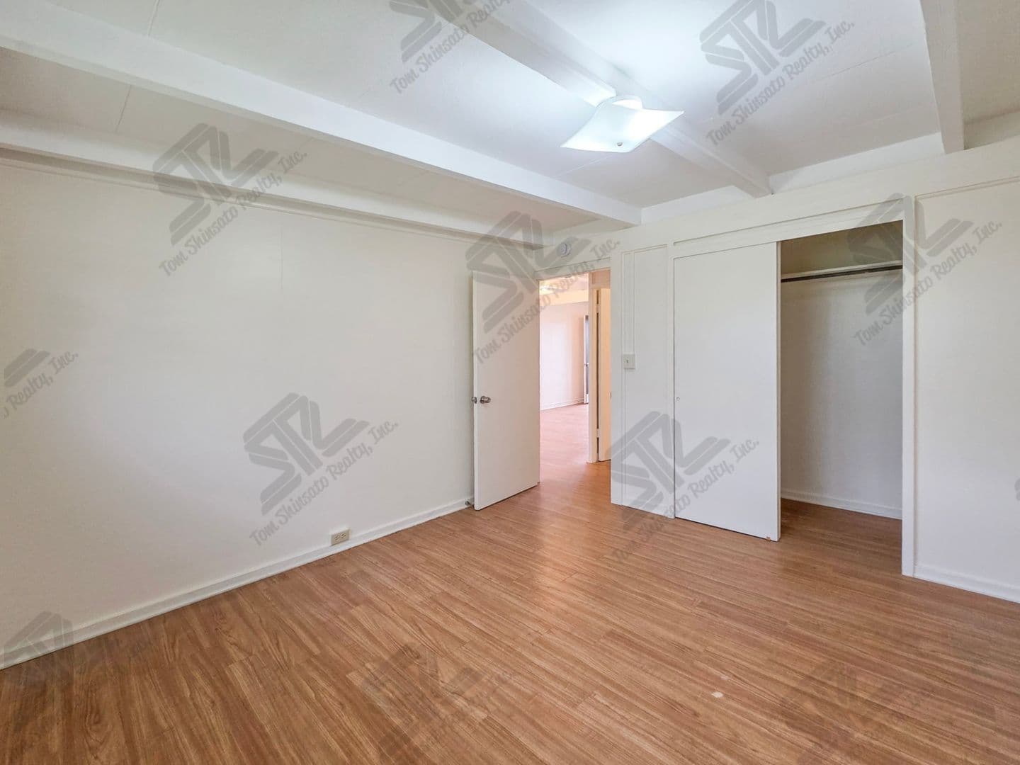Waipahu Apartment: Waipahu West Apartments