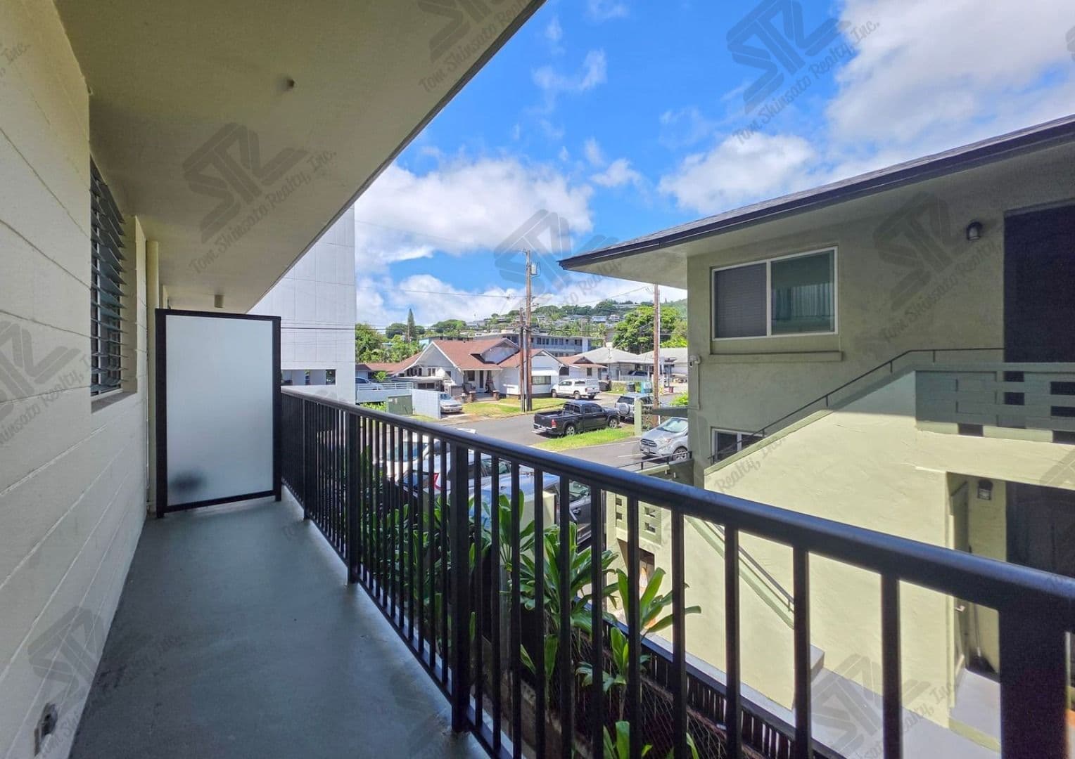 Honolulu Apartment: Hale Hele Mai