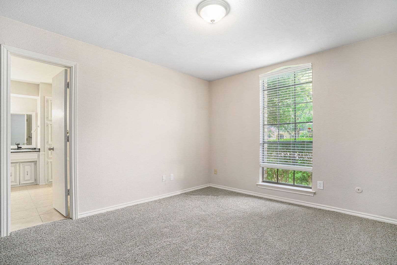 Allen House: 802 Pebblebrook Drive