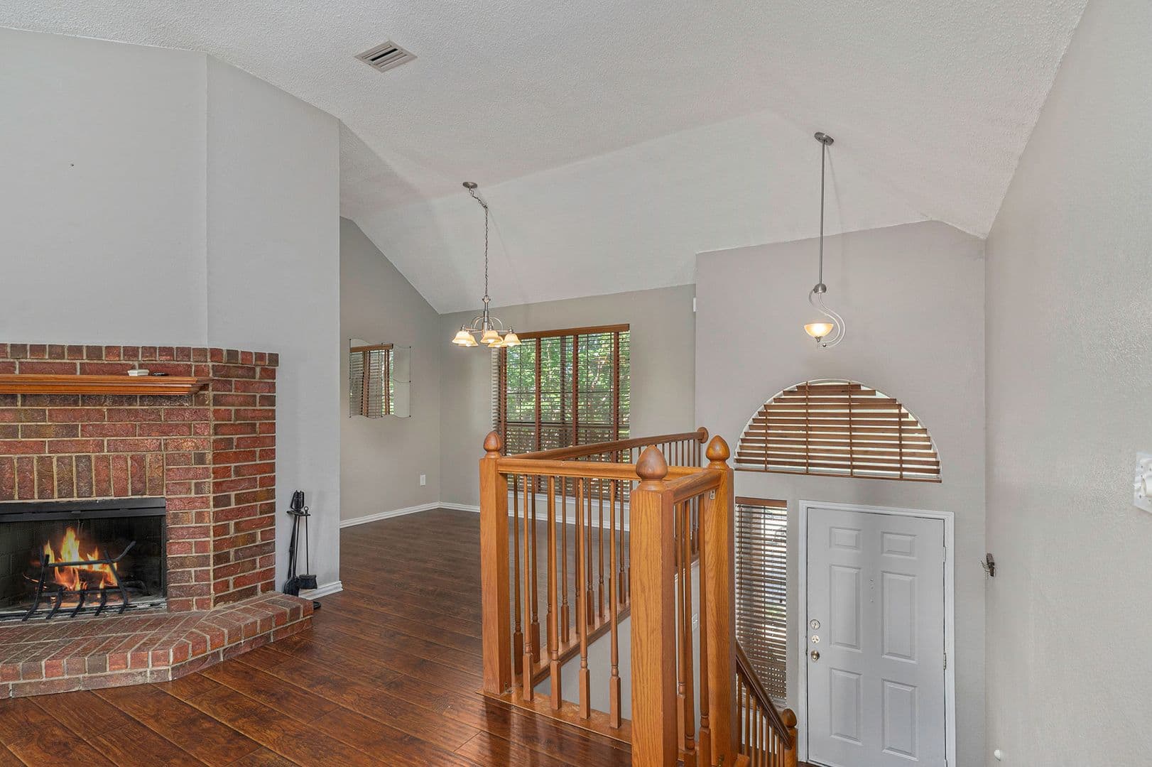 Coppell House: 588 Lake Forest Drive