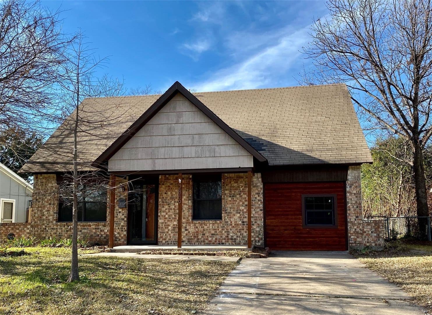 Mesquite House: 2859 Linhaven Drive