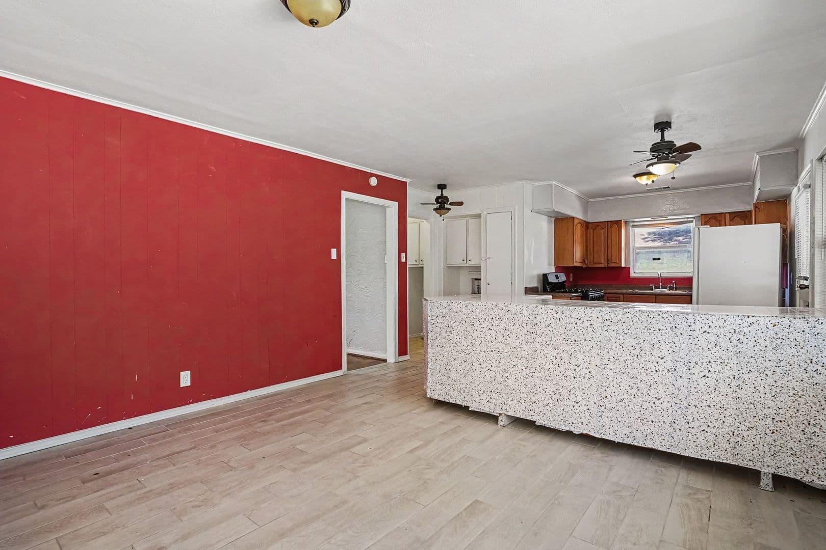 Dallas House: 2409 Materhorn Dr