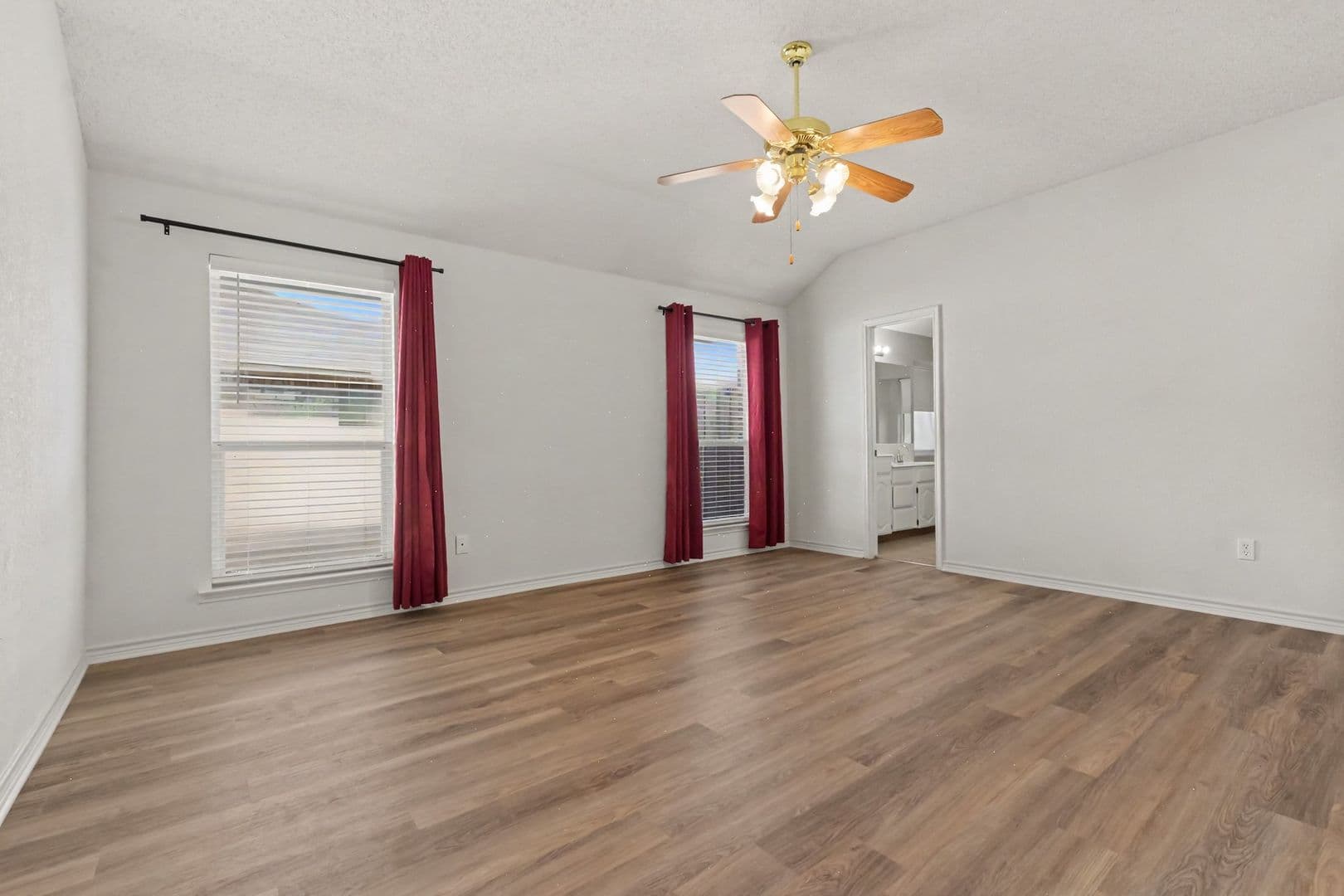 Allen House: 1306 Woodmont Dr
