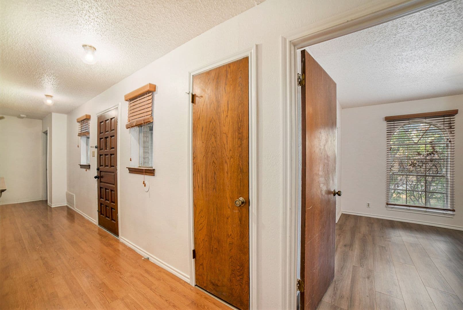 Lewisville House: 1608 San Antone Lane