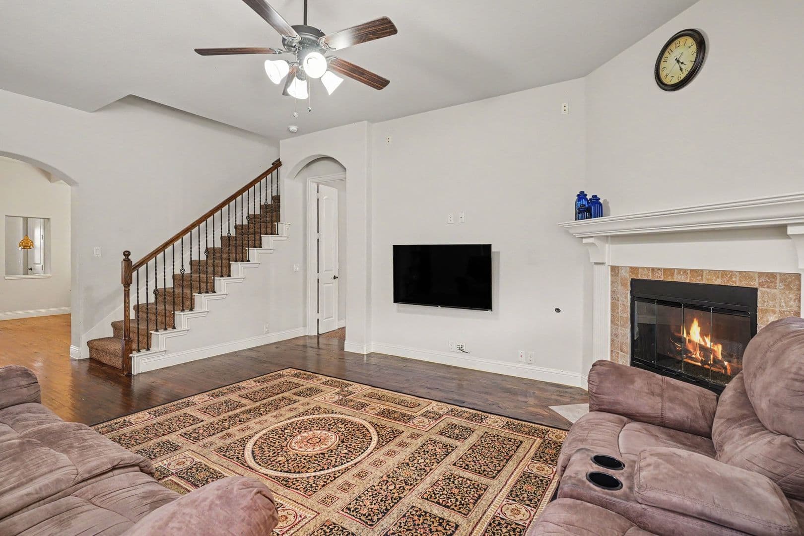 Plano House: 2412 Lynbridge Dr
