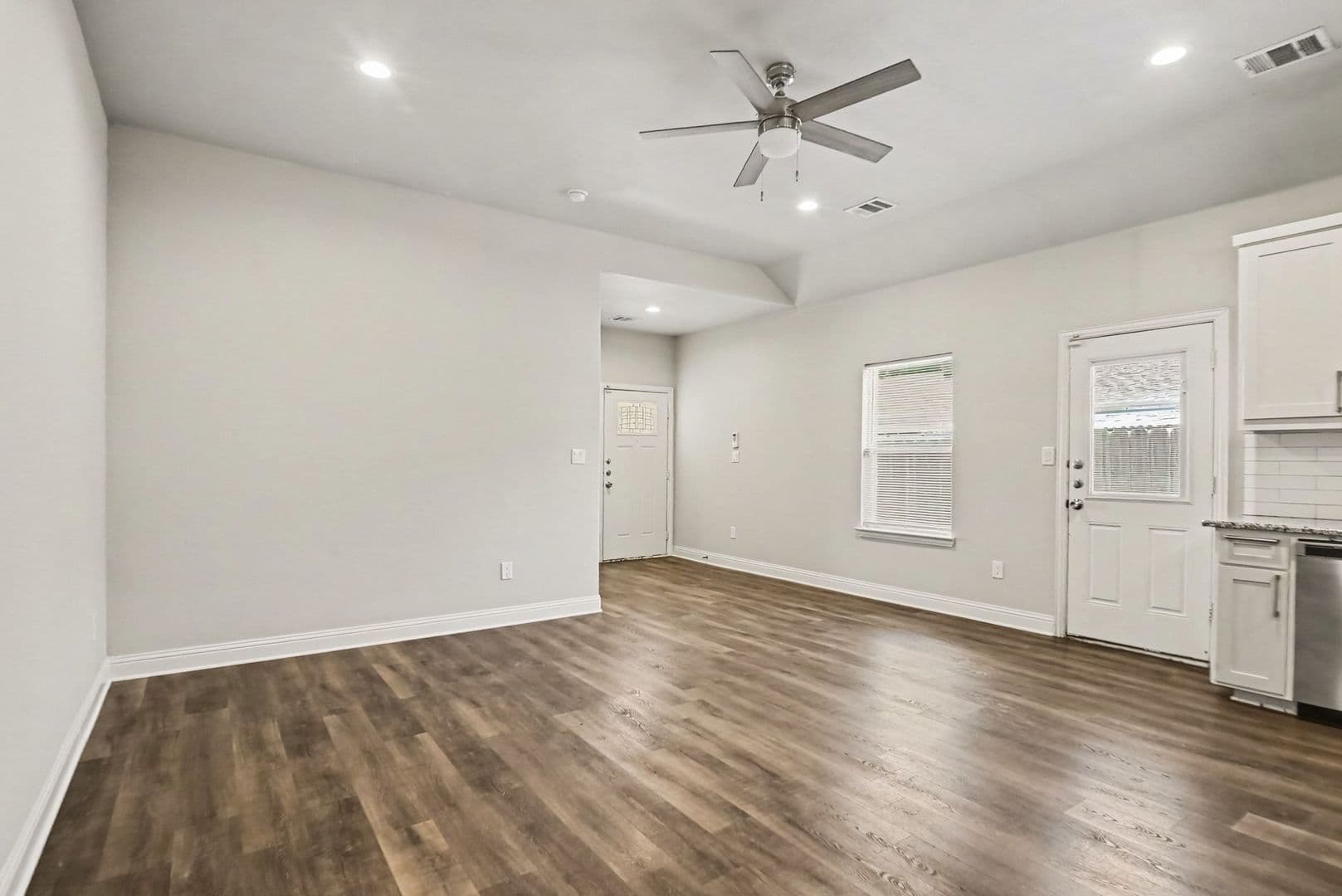 Fort Worth House: 1306 Orange Ave