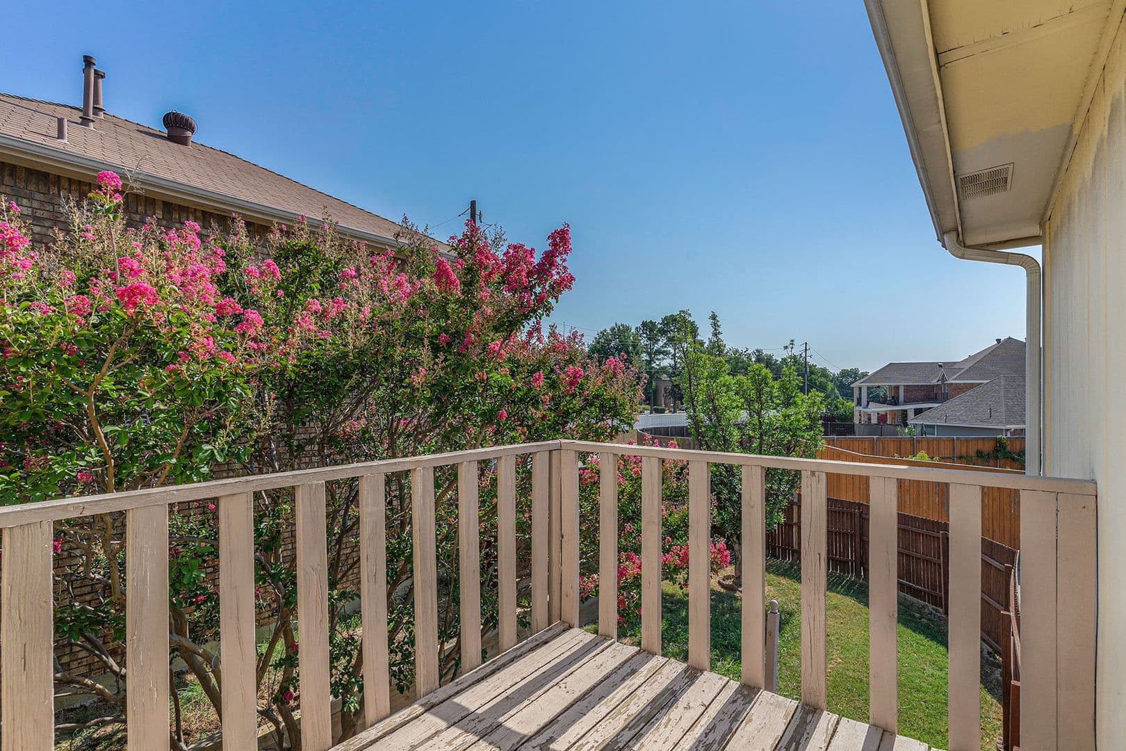 Coppell House: 588 Lake Forest Drive