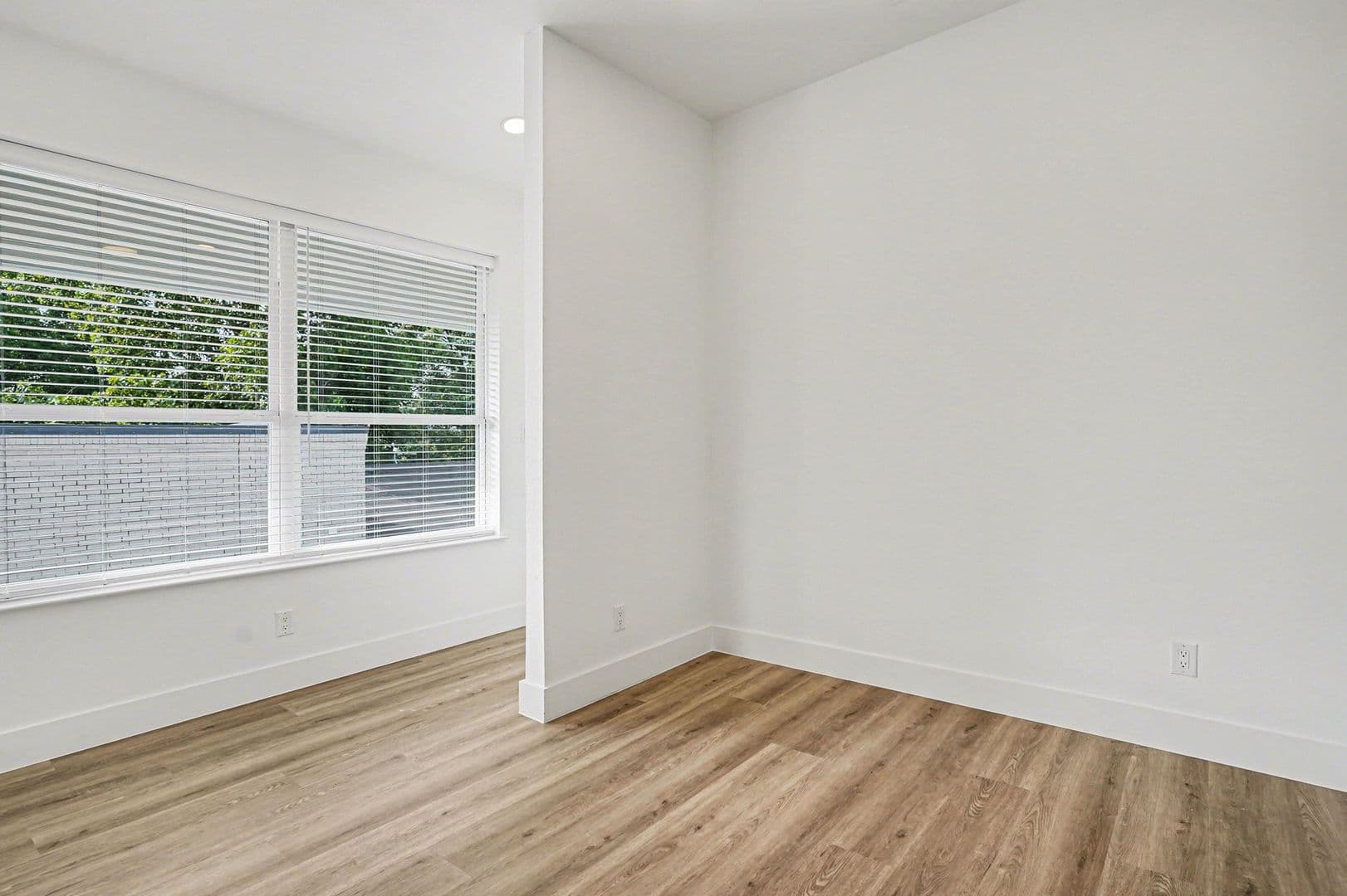 Dallas House: 2217 N Fitzhugh Avenue #301