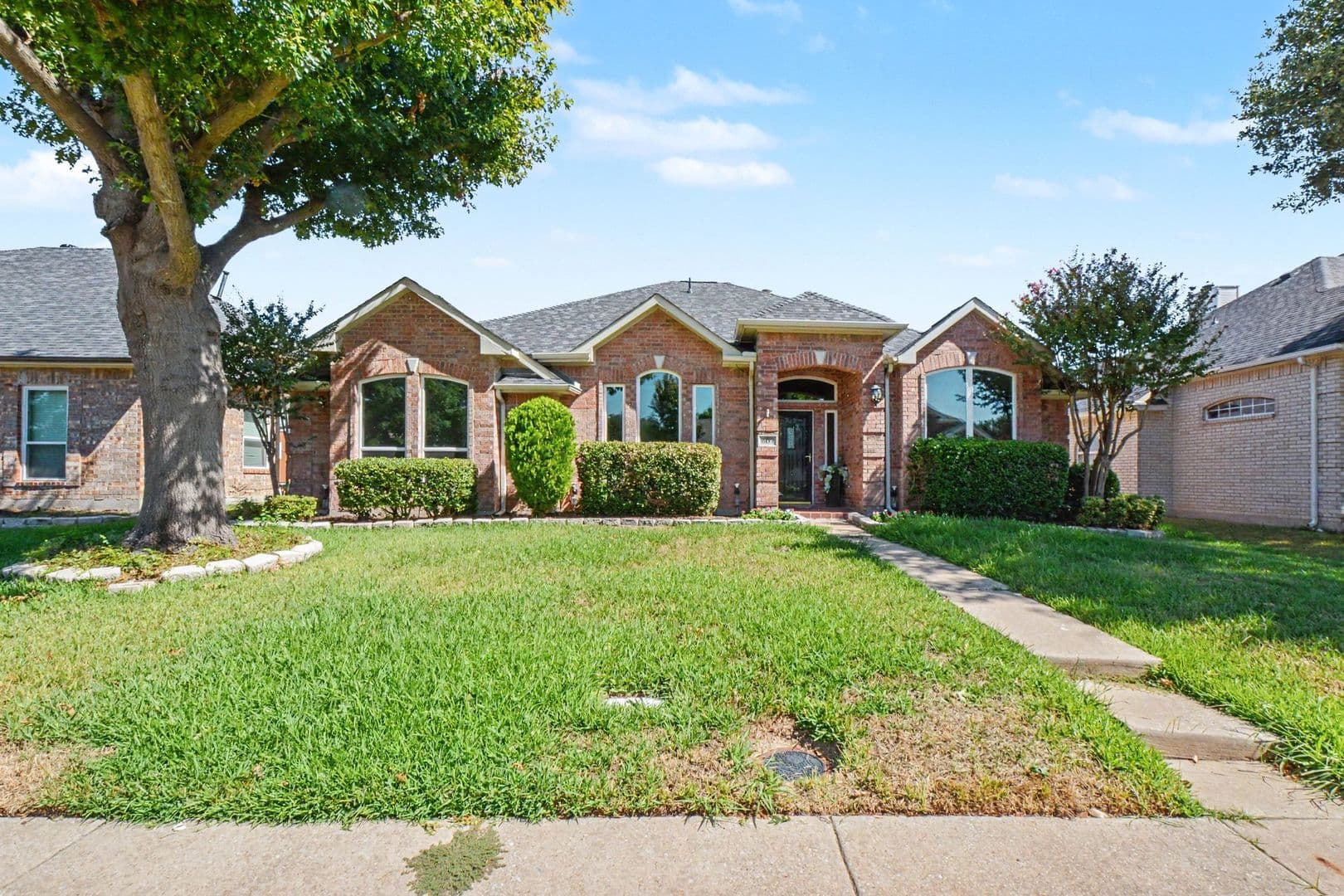 Allen House: 607 Grimsworth Ct