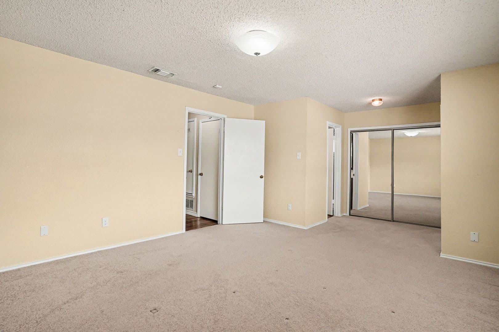 Plano House: 7321 Augusta Circle