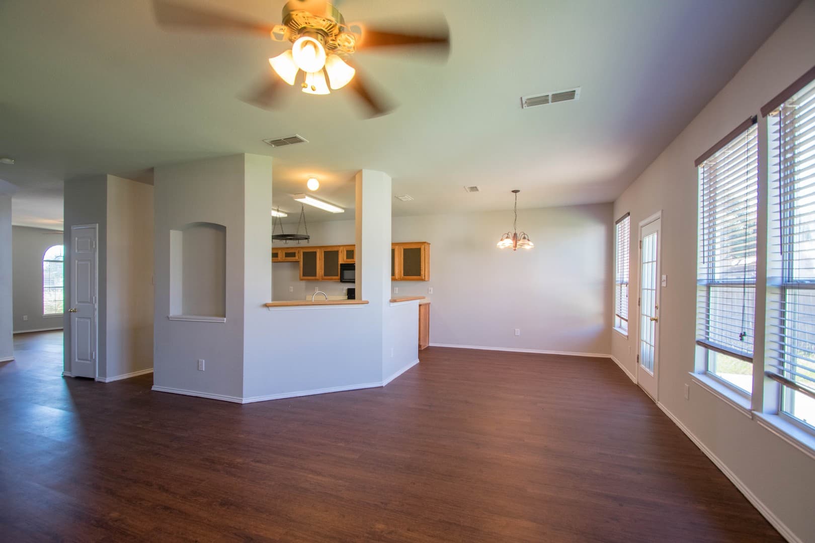 Fort Worth House: 8512 Clearbrook Drive