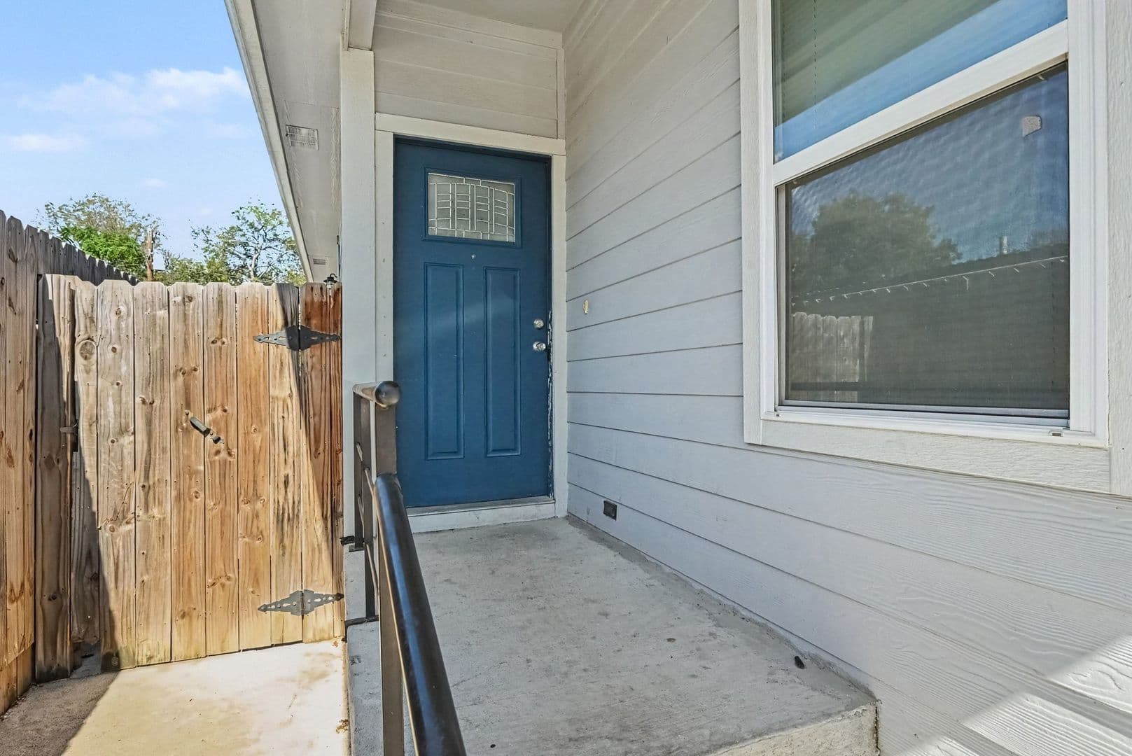 Fort Worth House: 1306 Orange Ave