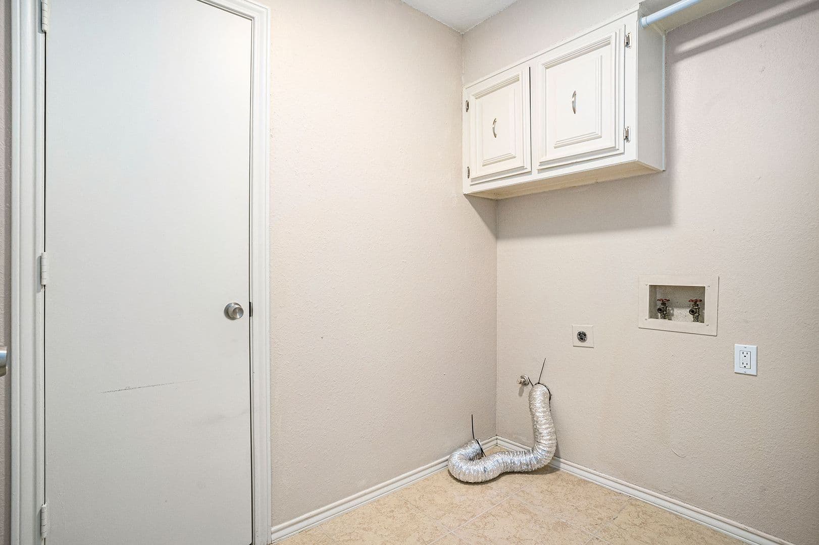 Allen House: 802 Pebblebrook Drive