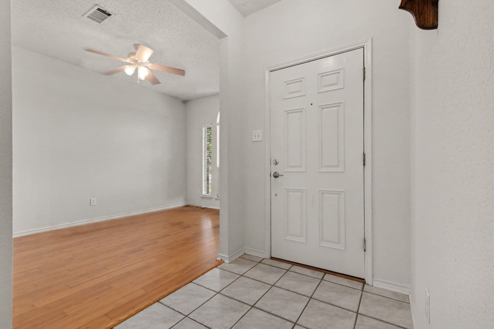 Allen House: 1306 Woodmont Dr