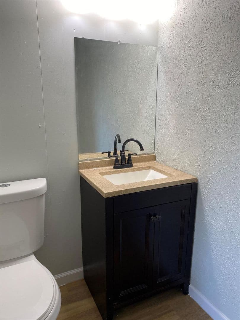 Mesquite House: 2859 Linhaven Drive