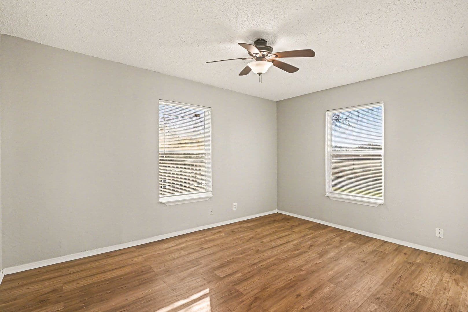 Fort Worth House: 3720 Stanley Avenue