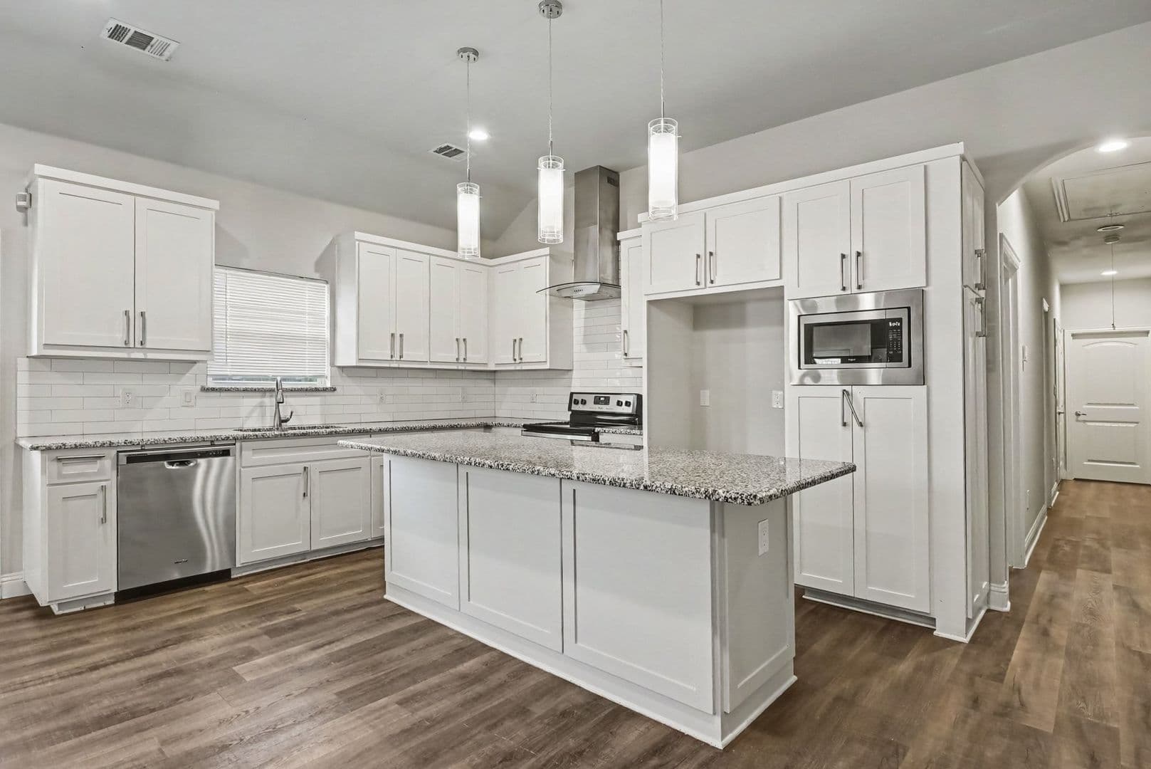 Fort Worth House: 1306 Orange Ave