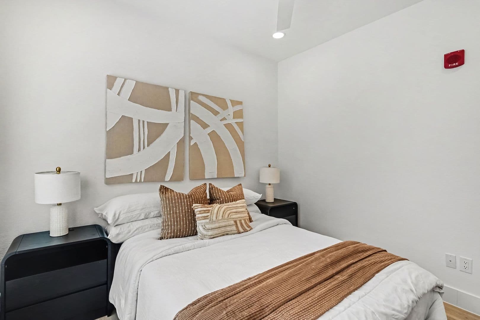 Dallas House: 2217 N Fitzhugh Avenue #101