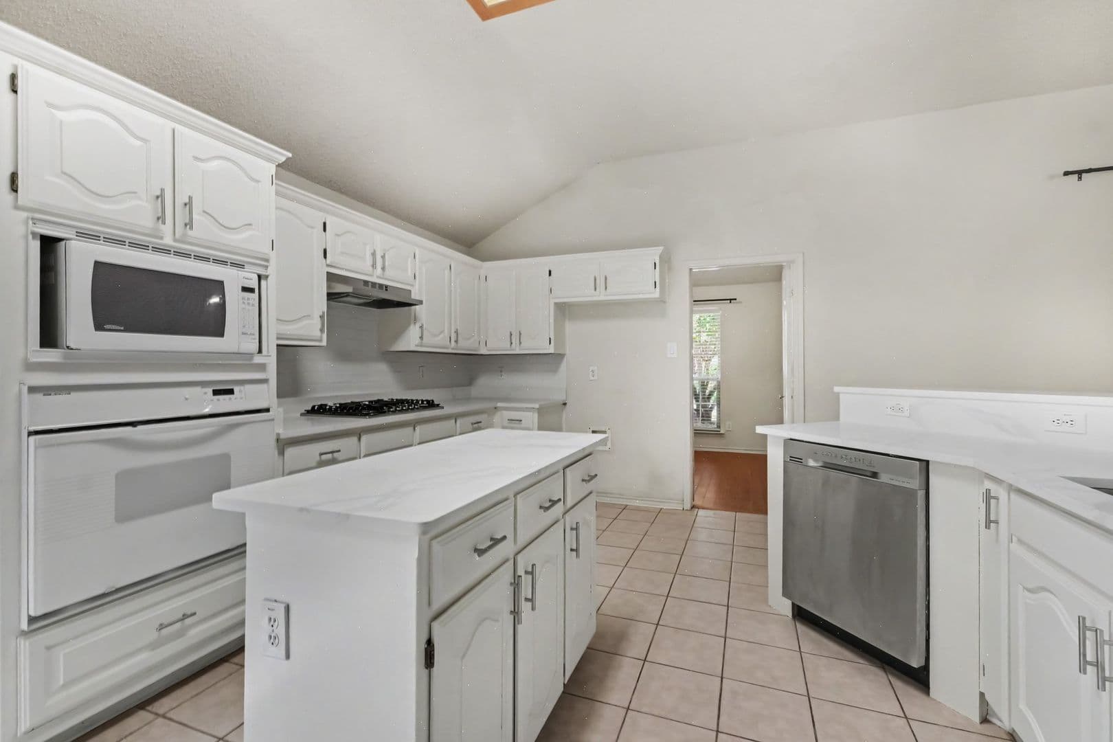 Allen House: 1306 Woodmont Dr