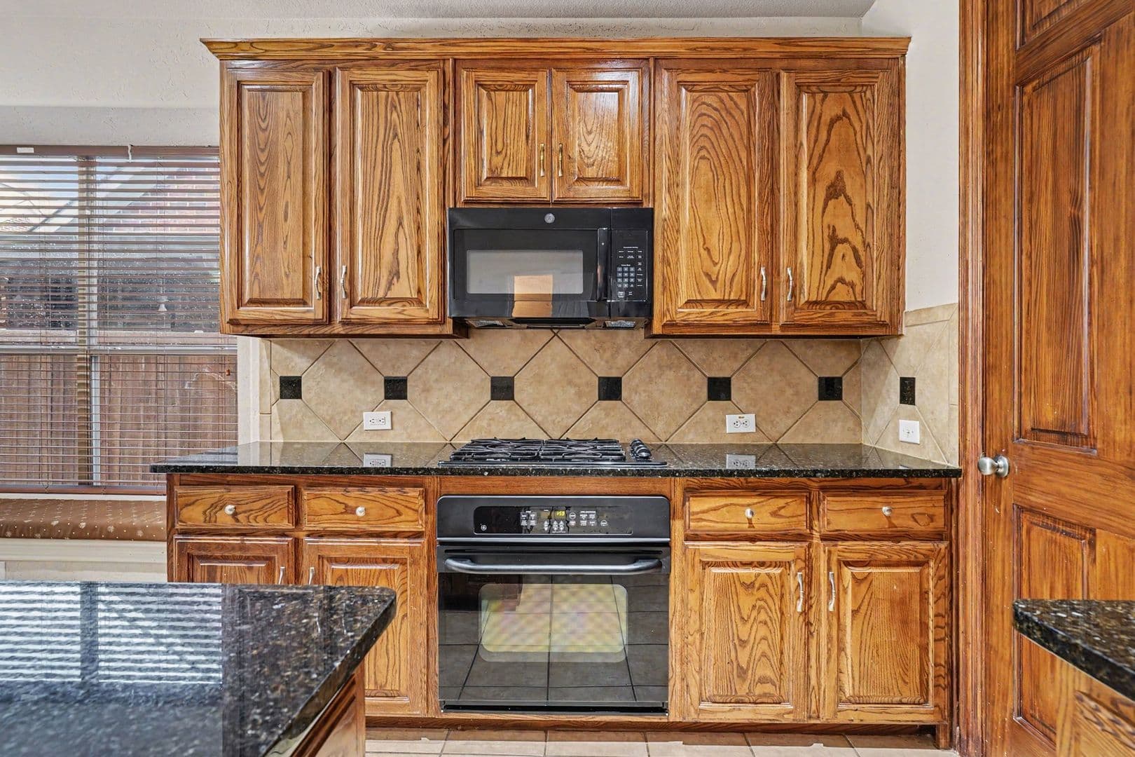 Irving House: 1344 Valley Vista Dr