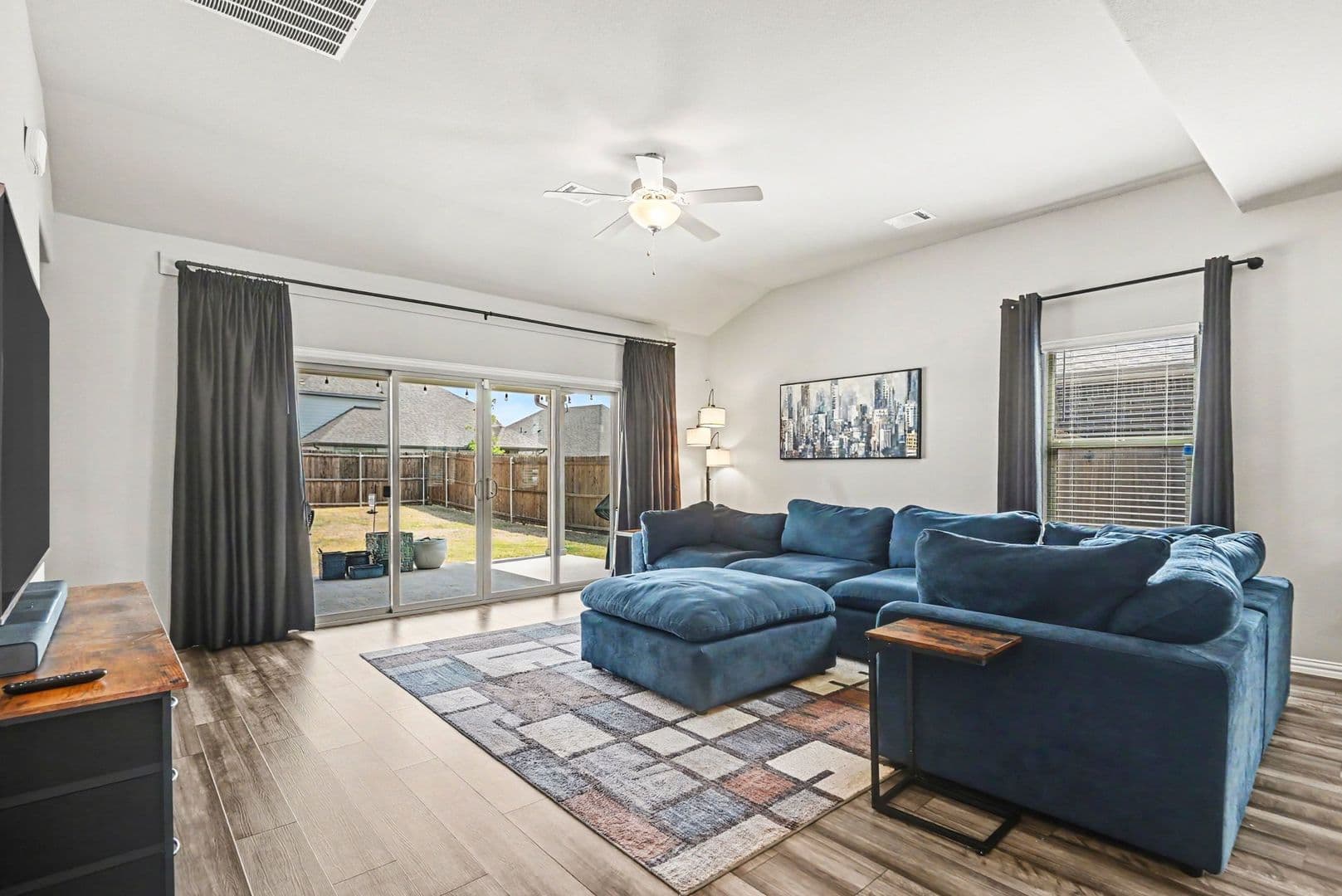 Fort Worth House: 10616 Namito St