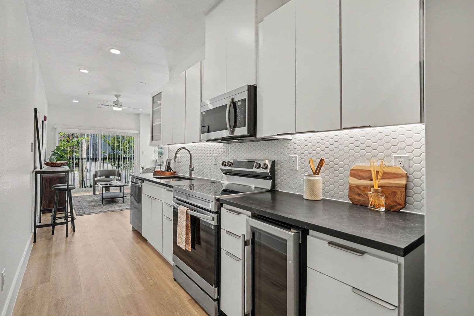 Dallas House: 2217 N Fitzhugh Avenue #101