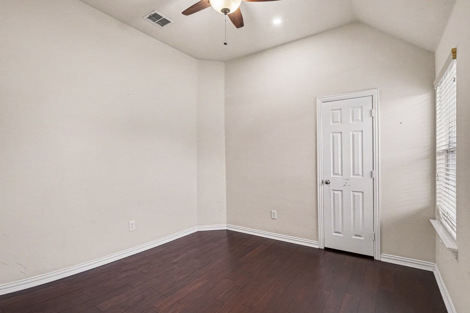 Irving House: 1344 Valley Vista Dr