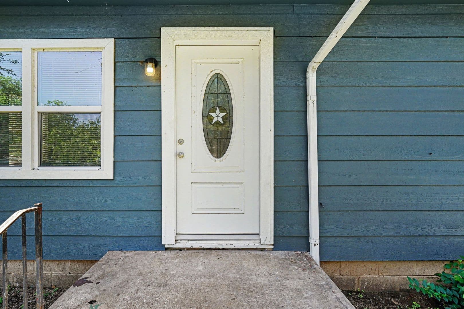 Wichita Falls House: 1327 35th St